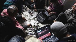 Egyptian revolutionary bloggers in 2011
