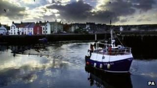 Trawler bringing in its catch