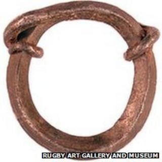 Viking ring