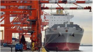 Ship being unloaded in Tokyo