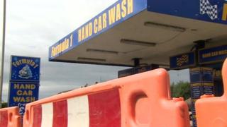 Hand car wash