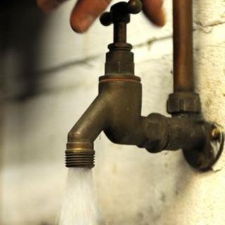 Water tap