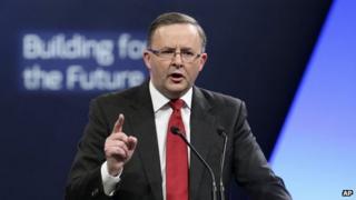 Anthony Albanese speaks in Brisbane on 1 September 2013