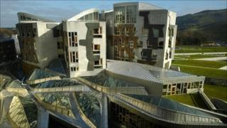Senedd yr Alban