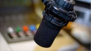 radio microphone in studio generic