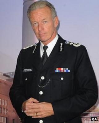 Sir Bernard Hogan-Howe