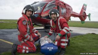 Wales Air Ambulance paramedics Ian Thomas and Jason Williams with the Babypod