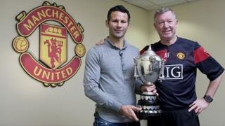 Ryan Giggs ac Alex Ferguson