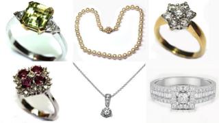 Antique jewellery