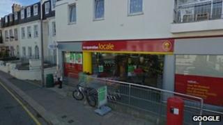 Co-Op Val Plaisant