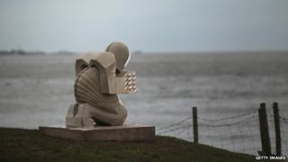 Morecambe Bay cockling tragedy memorial