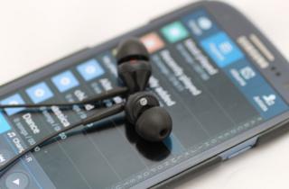 A mobile phone (generic image)