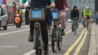Cyclists head to work in London