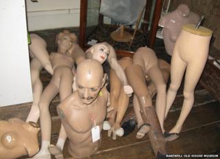 Mannequins