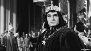 King Richard III played by Laurence Olivier