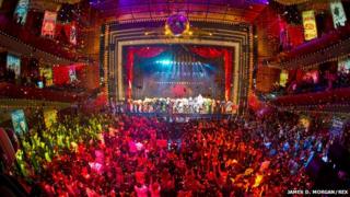 Strictly Ballroom: The Musical