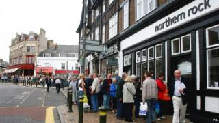 Northern Rock queue in 2007