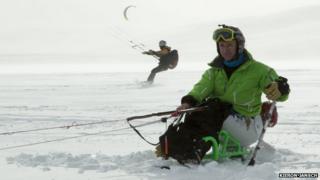 Sean Rose snow-kiting