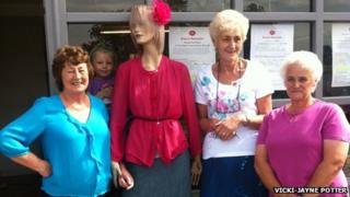 Dolly the mannequin