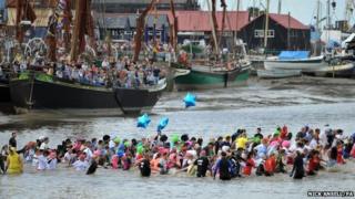 Mud race