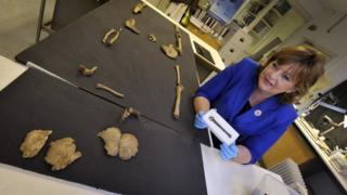 Fiona Hyslop with viking bones