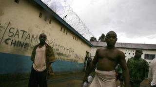 Inmates in Bunia Prison in DR Congo in 2006