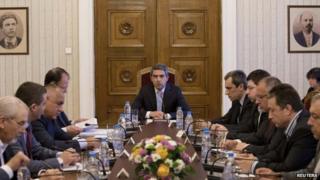 Bulgarian President Rosen Plevneliev (centre) speaks at crisis talks in Sofia. Photo: 29 June 2014