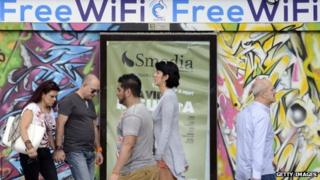 Gowex free wifi poster