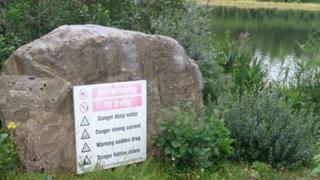 Water warning sign