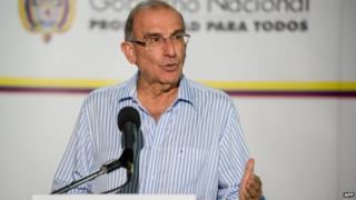 The head of the Colombian government delegation, Humberto de la Calle, at a news conference in Havana. 22/08/2014