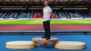 Paul Hodgkiss and a Glasgow 2014 medal podium