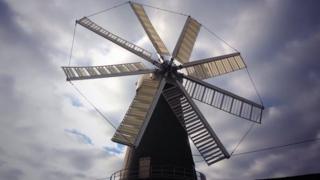 Heckington Windmill's eight sails