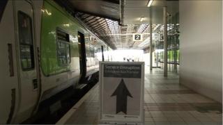 Railway disruption sign