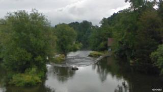 Horseshoe Weir