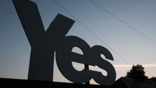 Yes placard, Scottish borders