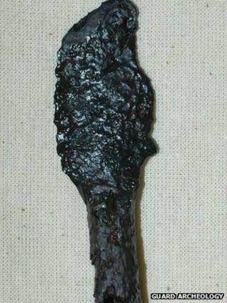 Javelin head