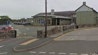 Ysgol Brynrefail