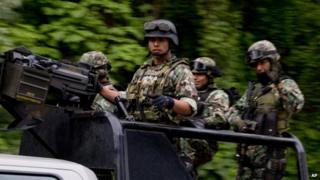 Mexican army, 3 July 2014