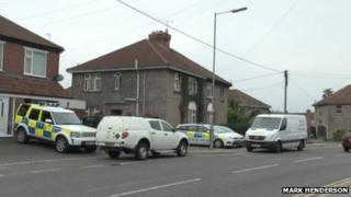 Bomb disposal team at Frome Road