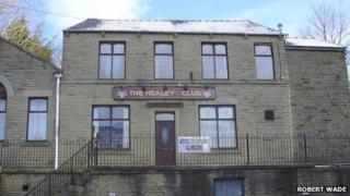 Healey Conservative Club, Whitworth