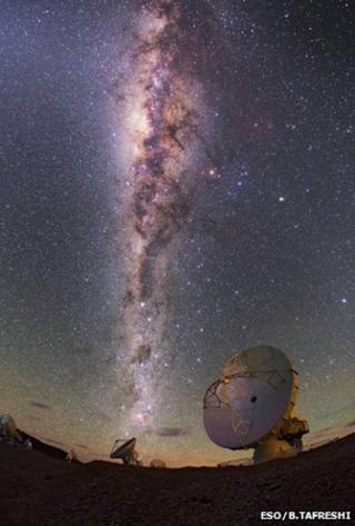 Complex organic molecule found in interstellar space Complex organic molecule found in interstellar space