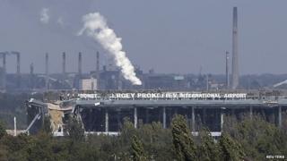 Ruined Donetsk airport, 20 Sep 14