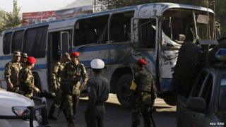 Afghan National Army soldiers (ANA) arrive at the site of a suicide attack in Kabul October 1, 2014.