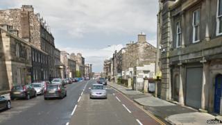 constituion street in edinburgh