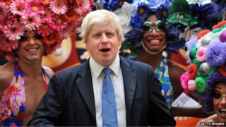 Boris Johnson with cast members of Priscilla Queen of the Desert in the West End