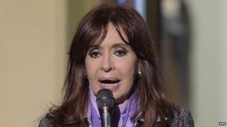 President Cristina Fernandez de Kirchner addresses supporters during a ceremony at Government House in Buenos Aires on 30 September, 2014