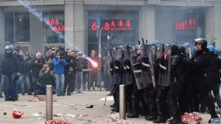 Riot police in Milan during protest, 12 Dec 14