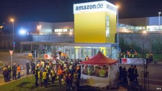 Strikers outside Amazon depot