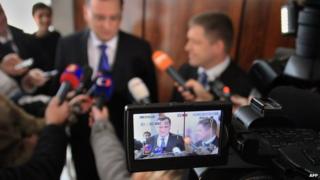 Czech and Slovak prime ministers being filmed
