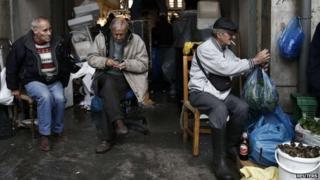 Street vendors in Athens, 23 February